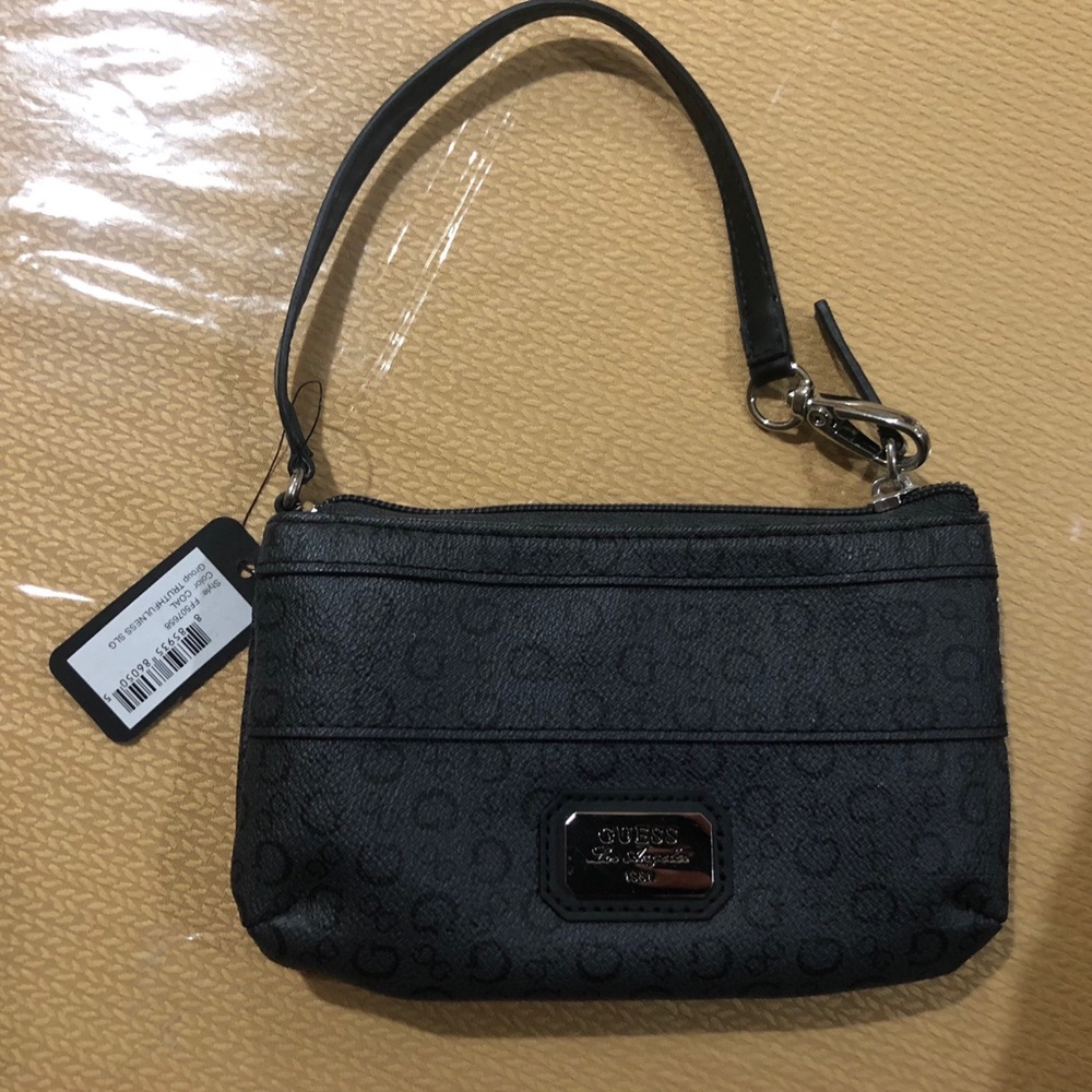 Wristlet